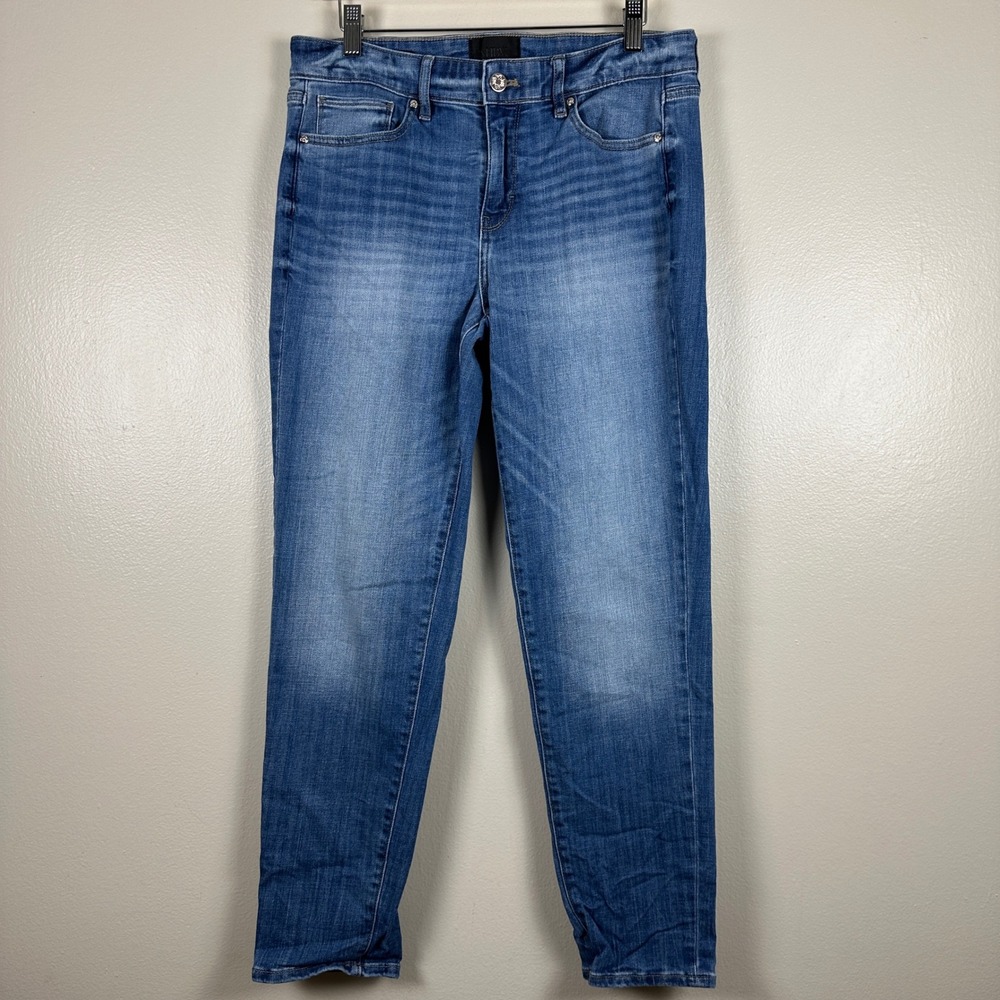 White House Black Market Women's 6 Girlfriend Jeans Blue Mid-Rise Everyday Soft